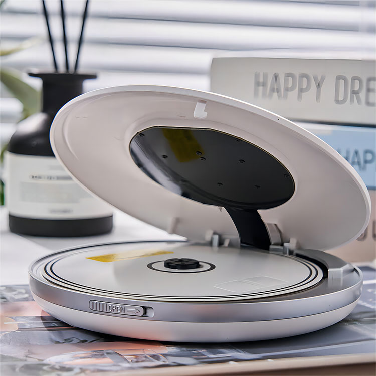 ¿Puede un CD Compact Walkman seguir compitiendo en la era digital?